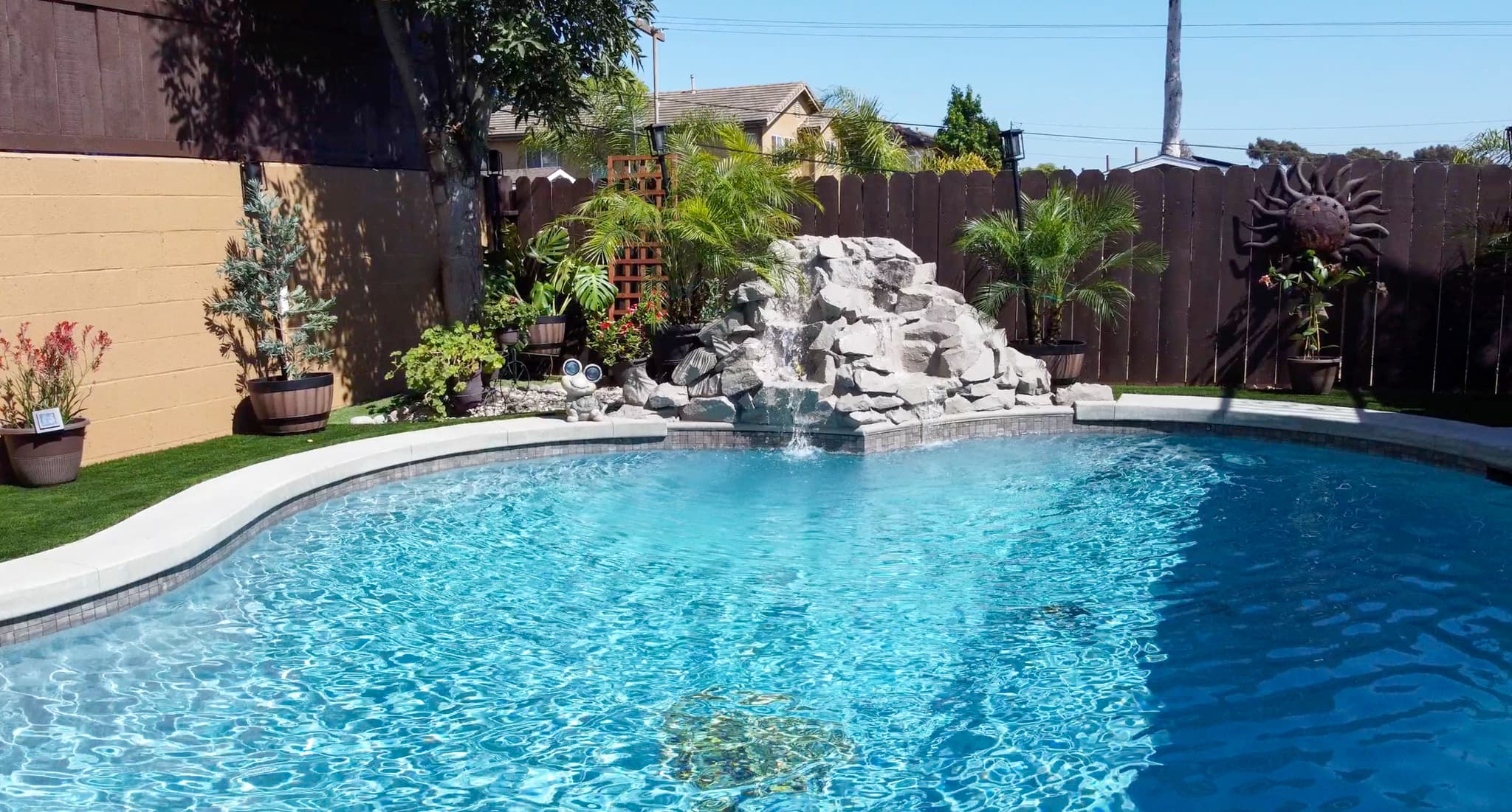 Adrian | Backyard & Pool | 92131