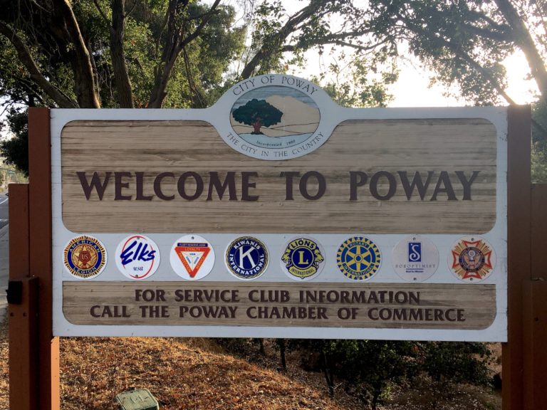 Poway Welcome Sign
