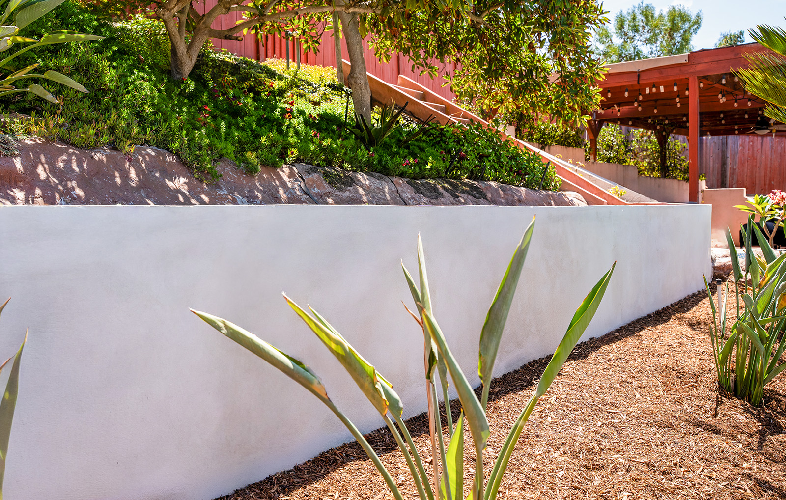 slope retaining wall installation California